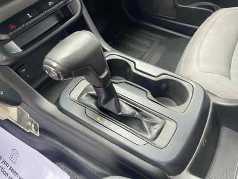 Used 2018 Chevrolet Colorado W/T w/ WT Convenience Package RWD image 31