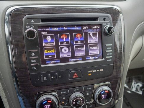 Used 2015 Buick Enclave Leather image 21