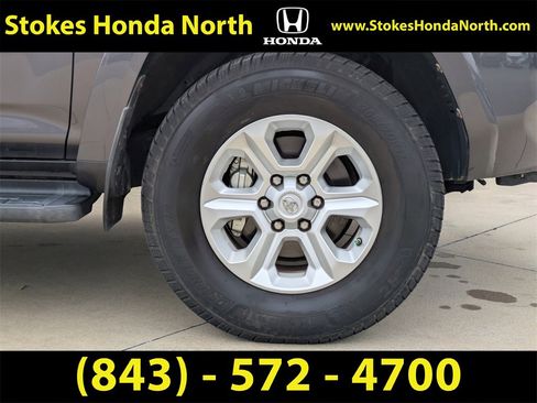 Used 2014 Toyota 4Runner SR5 image 11