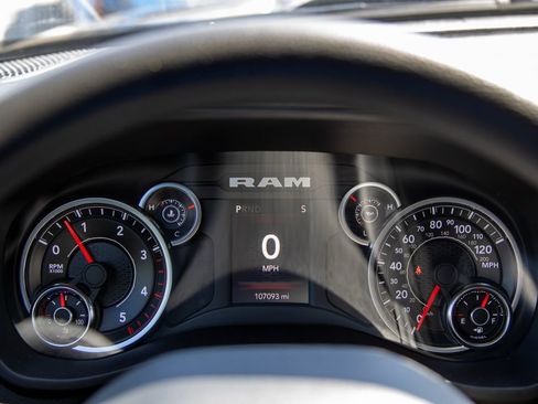 Used 2021 RAM 3500 Tradesman image 12