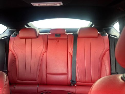 Used 2019 BMW X6 xDrive35i w/ M Sport Package AWD/4WD image 12