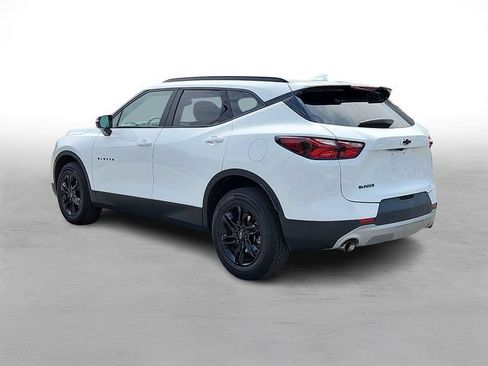 Used 2021 Chevrolet Blazer LT FWD image 4