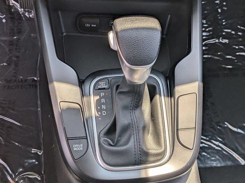 Used 2025 Kia Soul LX FWD image 21