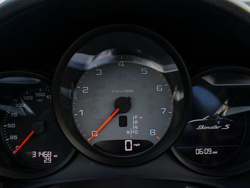 Used 2017 Porsche 718 Boxster S image 23