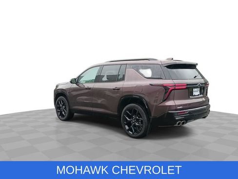 Used 2026 Chevrolet Traverse RS AWD/4WD image 6