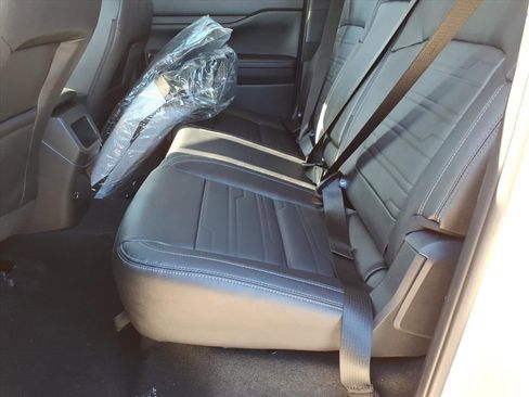 New 2025 Ford Ranger Lariat image 11