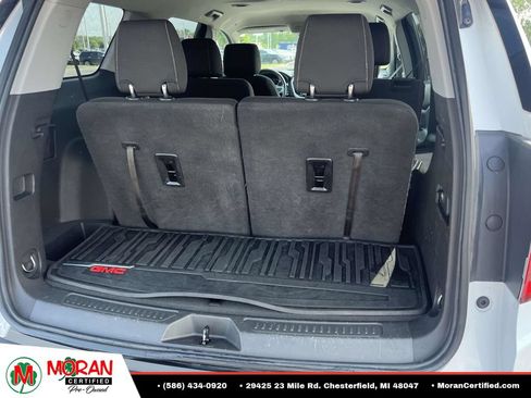 Used 2020 GMC Acadia SLE FWD image 11