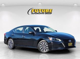 Certified 2024 Nissan Altima 2.5 SV video 1