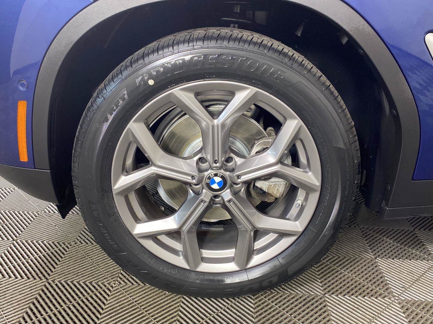Used 2024 BMW X3 xDrive30i w/ Premium Package AWD/4WD image 14
