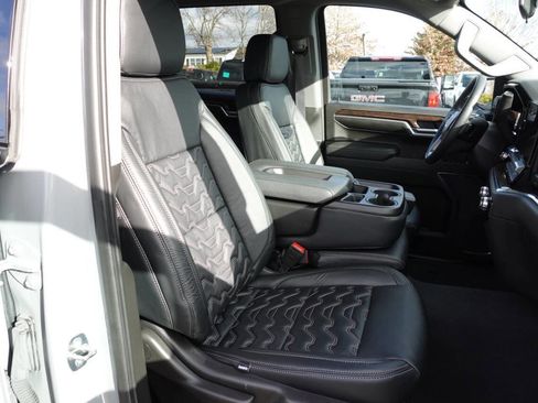 Used 2024 GMC Sierra 1500 Elevation AWD/4WD image 34