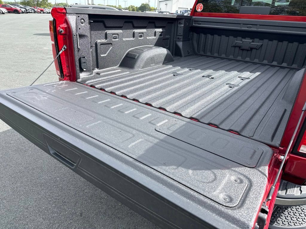 New 2026 Chevrolet Silverado 2500 LTZ w/ LTZ Plus Package AWD/4WD image 22