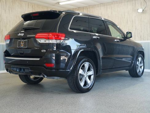 Used 2016 Jeep Grand Cherokee Overland w/ Trailer Tow Group IV RWD image 10