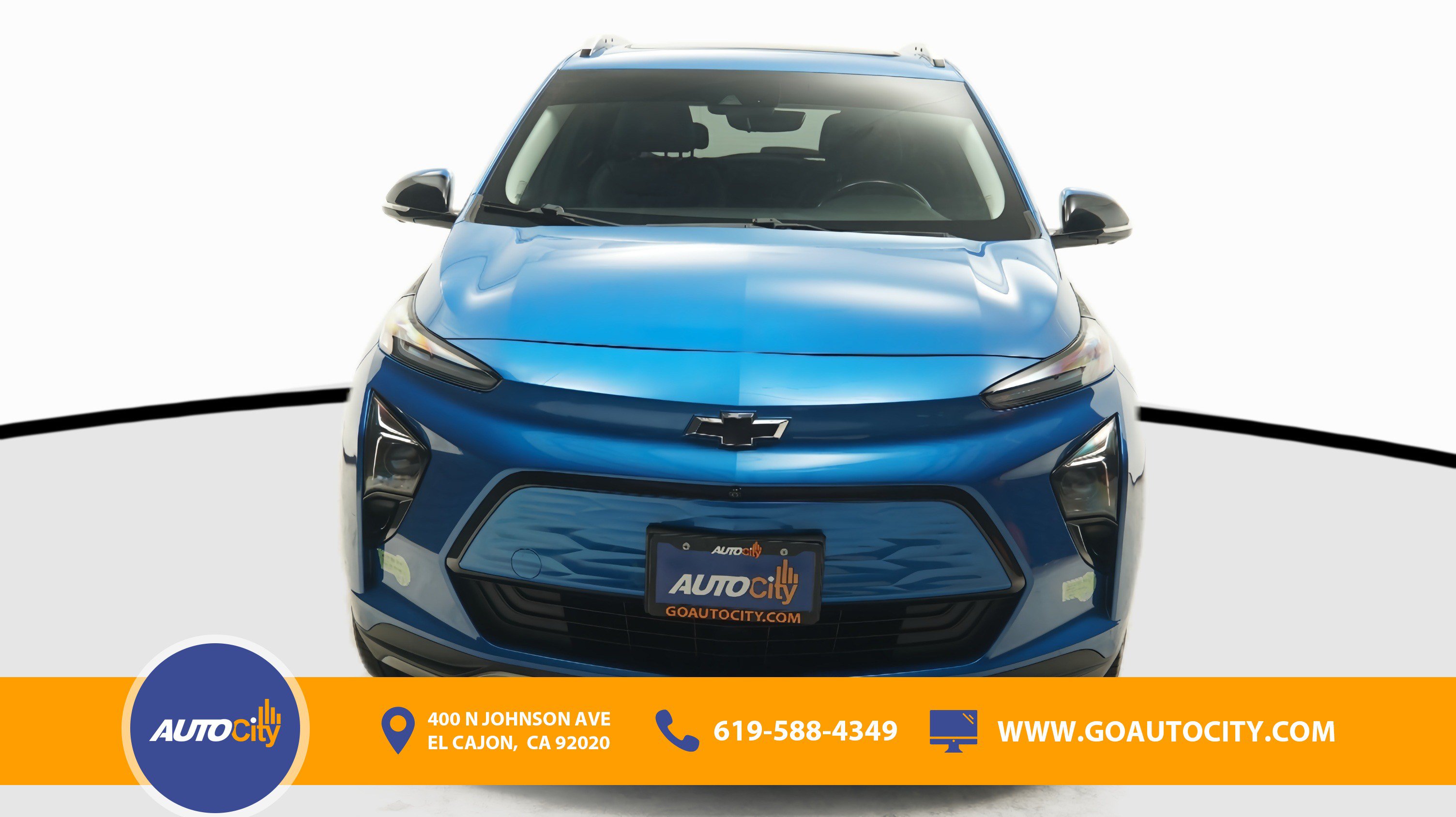 Used 2022 Chevrolet Bolt EUV Premier w/ Sun & Sound Package FWD image 4