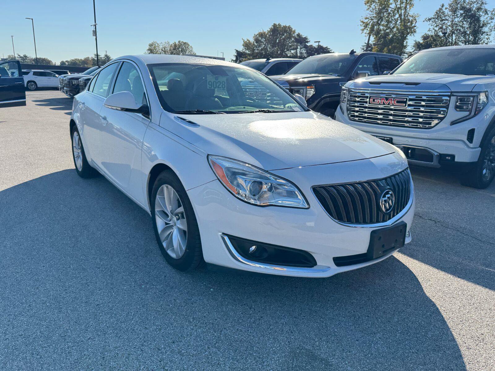Used 2014 Buick Regal FWD image 5