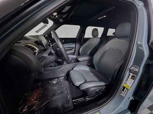 Used 2024 MINI Cooper Clubman S w/ MINI Untold Edition image 12