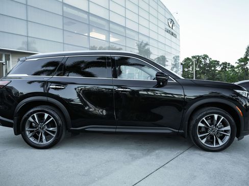 Used 2023 INFINITI QX60 Luxe w/ Vision Package image 23