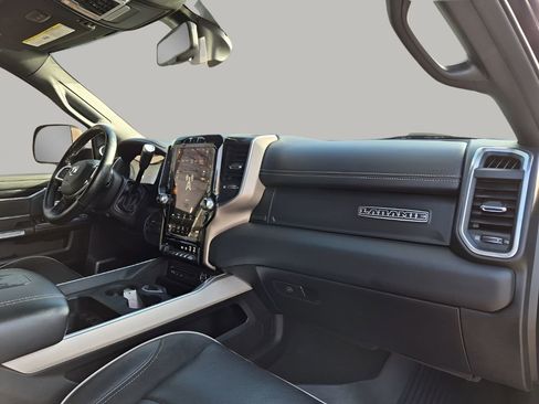 Used 2019 RAM 2500 Laramie image 14