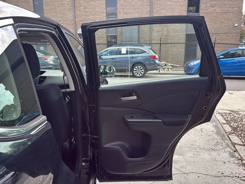 Used 2014 Honda CR-V LX image 21