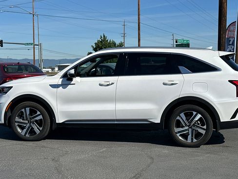 Used 2023 Kia Sorento EX AWD/4WD image 8