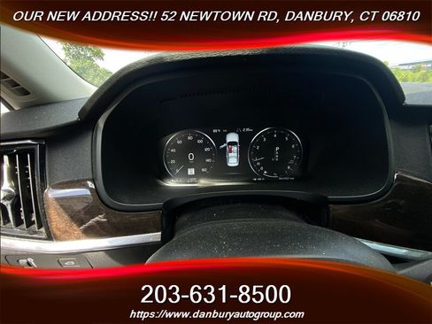 Used 2017 Volvo S90 T6 Momentum w/ Vision Package AWD/4WD image 10