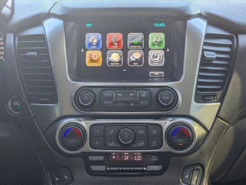 Used 2018 Chevrolet Tahoe LT w/ Luxury Package image 15