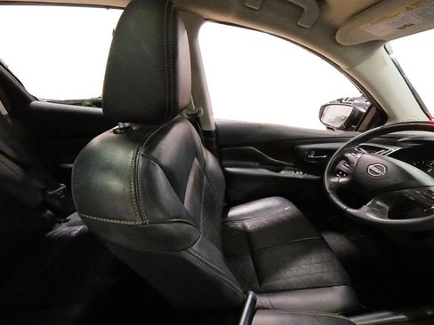 Used 2023 Nissan Murano Platinum image 43