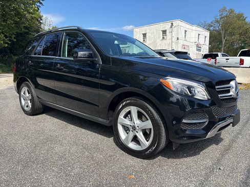 Used 2018 Mercedes-Benz GLE 350 4MATIC w/ Premium 2 Package image 8