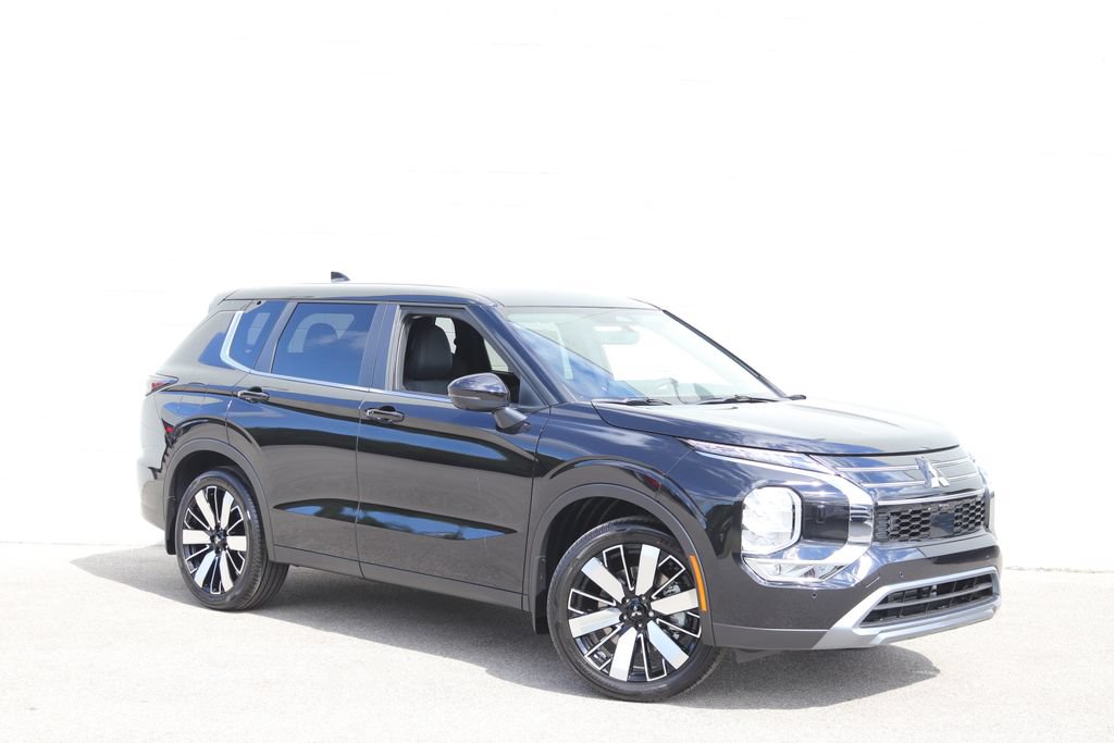 New 2026 Mitsubishi Outlander SE AWD/4WD image 8