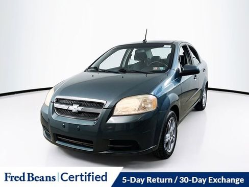 Used 2010 Chevrolet Aveo LT w/ Power and Convenience Package image 3