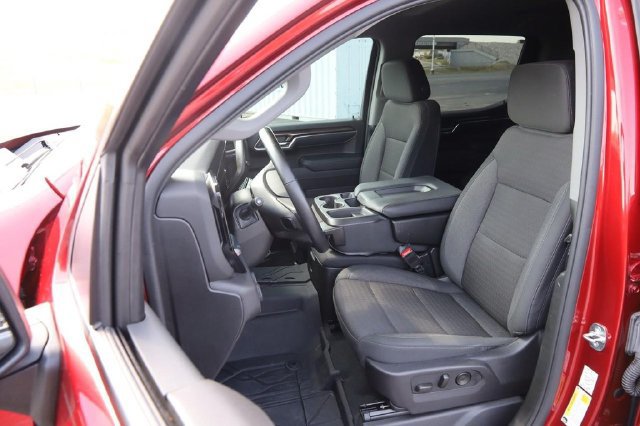 Used 2024 Chevrolet Silverado 1500 RST w/ Z71 Off-Road Package AWD/4WD image 8