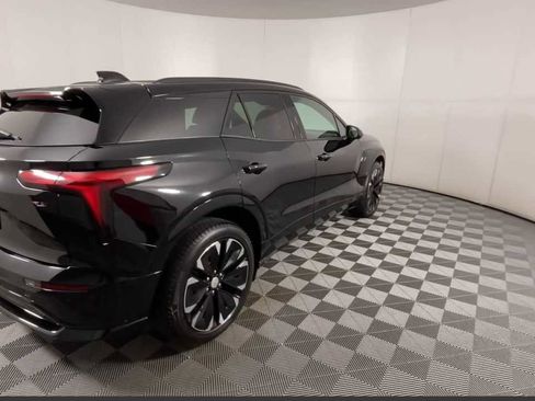 New 2025 Chevrolet Blazer EV RS image 16