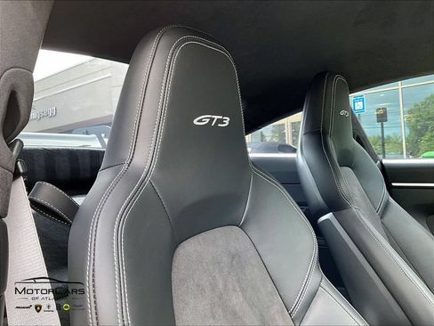 Used 2022 Porsche 911 GT3 RWD image 28