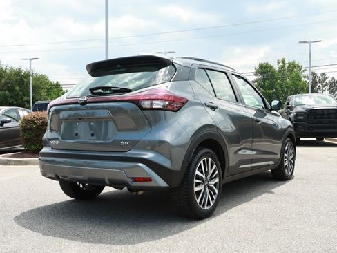 Used 2024 Nissan Kicks SR FWD image 6