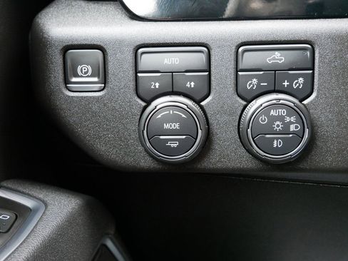 Used 2025 Chevrolet Silverado 1500 RST w/ Convenience Package II image 22