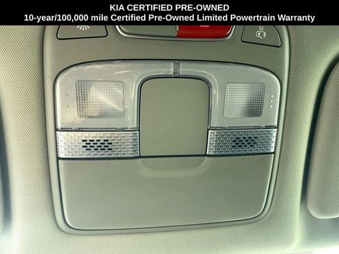 Certified 2023 Kia Telluride S image 9