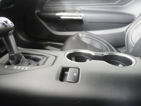 Used 2024 Ford Mustang GT Premium RWD image 23