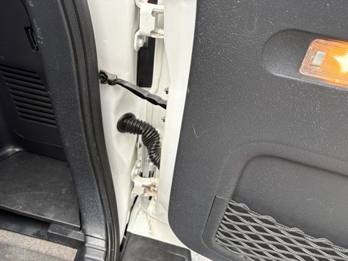 Used 2012 Toyota RAV4 4WD w/ Value Pkg image 13