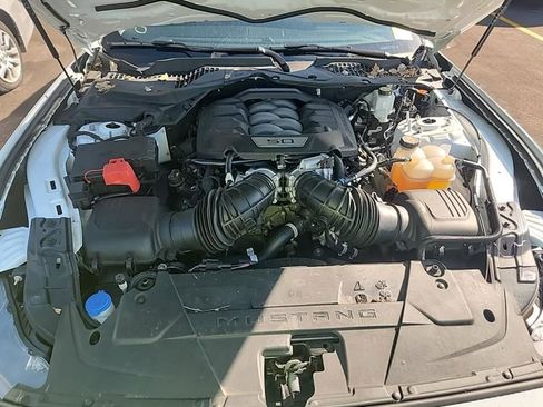 Used 2024 Ford Mustang GT Premium image 23