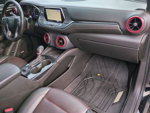 Used 2021 Chevrolet Blazer RS w/ Enhanced Convenience Package image 30