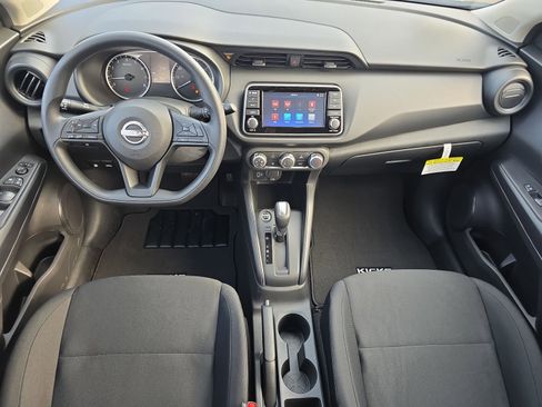 New 2025 Nissan Kicks Play S image 24