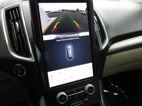 Used 2024 Ford Edge Titanium w/ Titanium Elite Package image 20