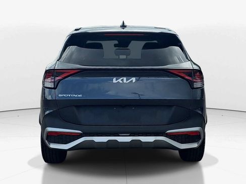 Used 2023 Kia Sportage LX FWD image 7