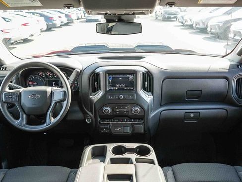 Used 2025 Chevrolet Silverado 1500 Custom Trail Boss AWD/4WD image 13