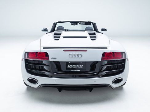 Used 2012 Audi R8 V10 AWD/4WD image 4