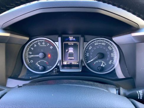 Used 2023 Toyota Tacoma SR5 image 25