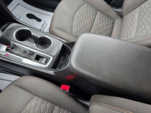 Used 2020 Chevrolet Equinox LT image 17