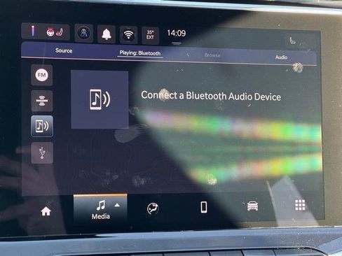 New 2026 Jeep Compass Latitude AWD/4WD image 18