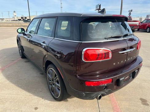 Used 2018 MINI Cooper Clubman w/ Cold Weather Package image 11