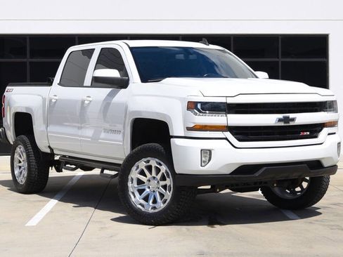 Used 2018 Chevrolet Silverado 1500 LT w/ All Star Edition image 1