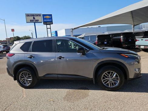 Used 2021 Nissan Rogue S FWD image 9
